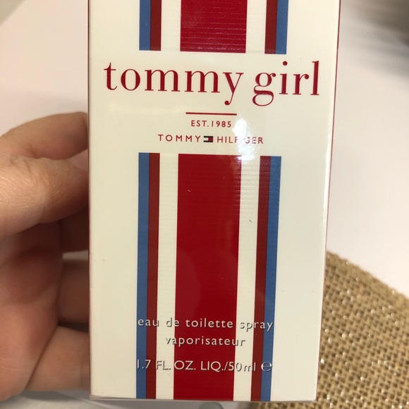 Tommy Girl 1.7 Oz Fragance❤️ - Picture 6 of 6